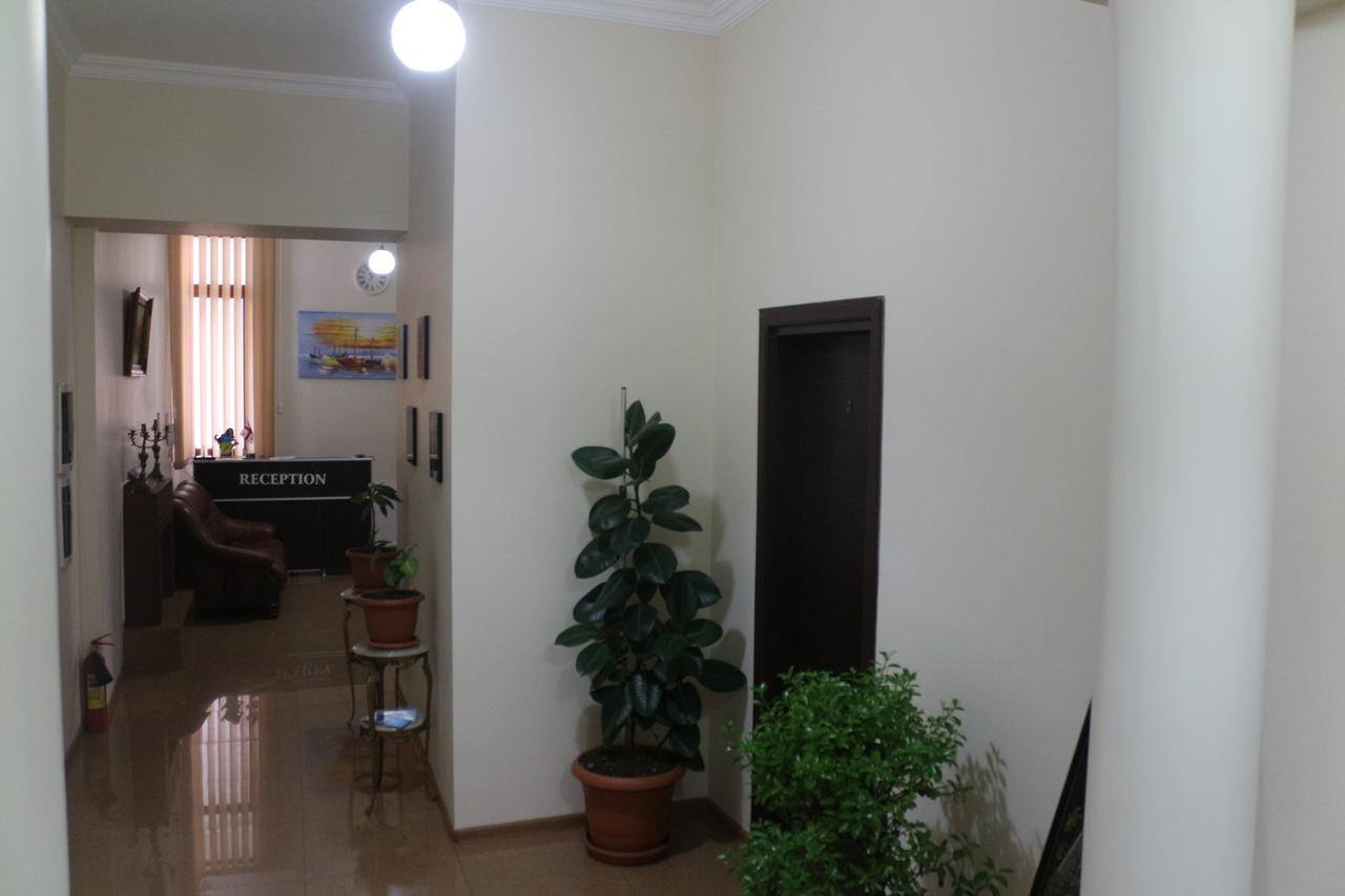 Hotel Albatros Batumi Eksteriør bilde